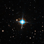 Close-up_of_the_sky_around_the_star_HD_10180.jpg